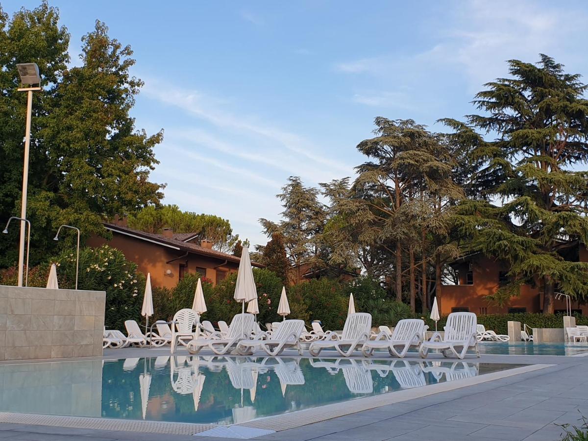 Azur Apartment Sirmione Luaran gambar